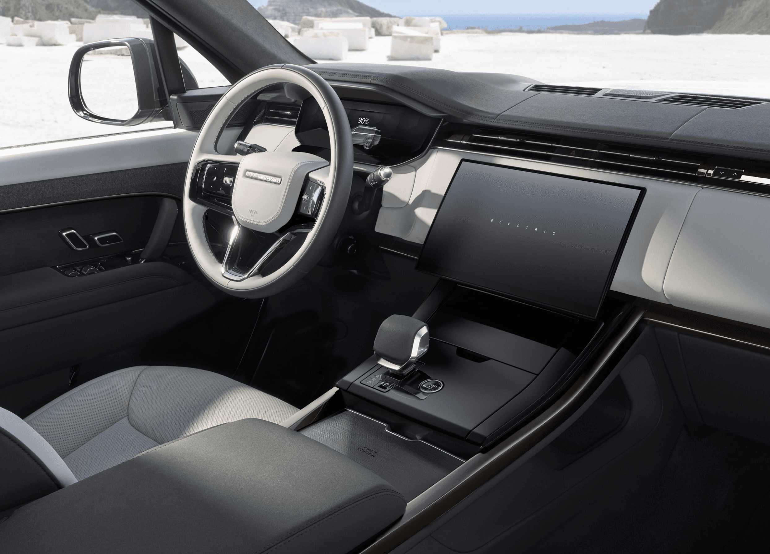 Vergleich drei Premium Elektro-SUV im Studio