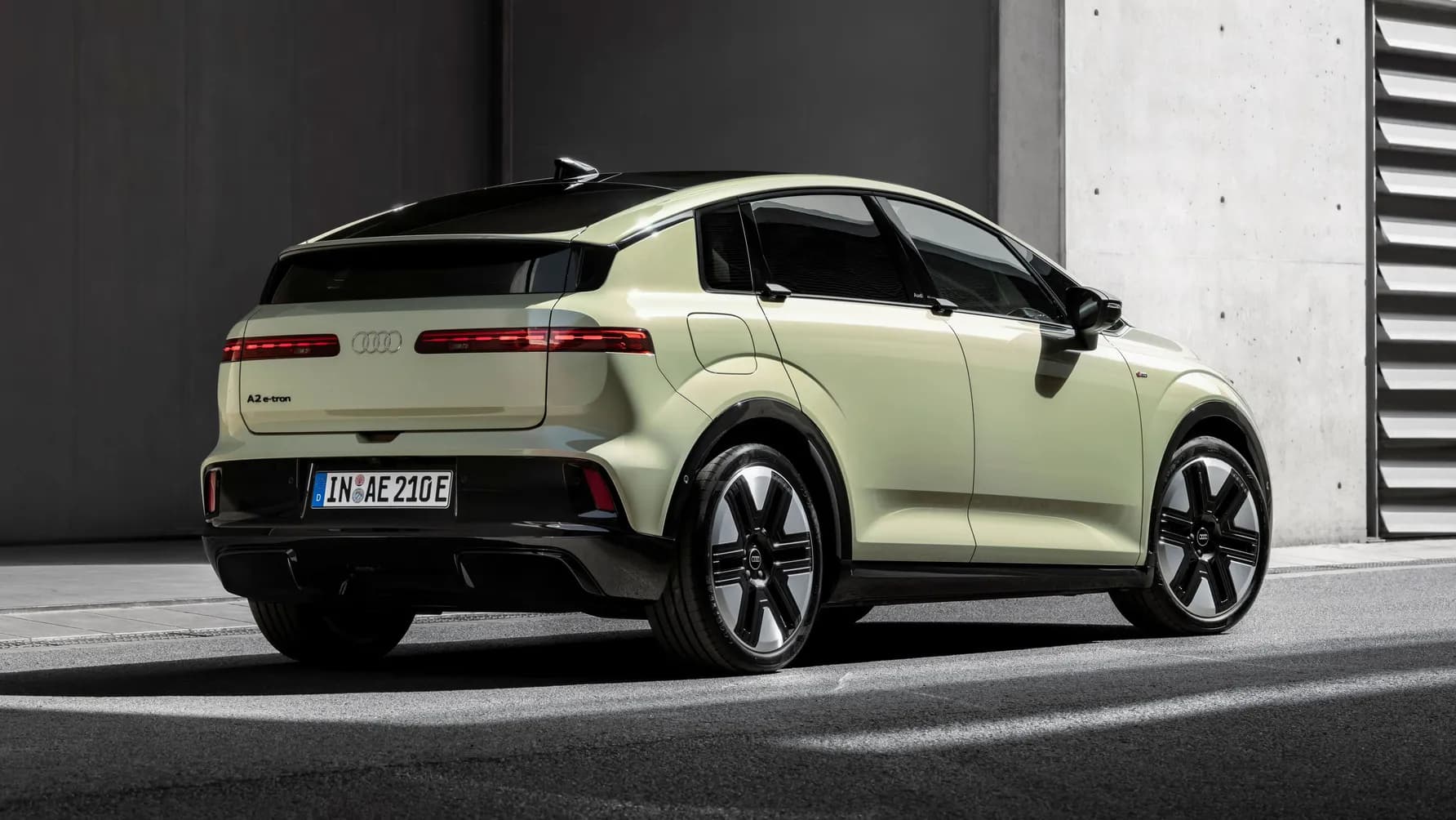 audi a2 e-tron elektrischer Kleinwagen Frontansicht Dreiviertel